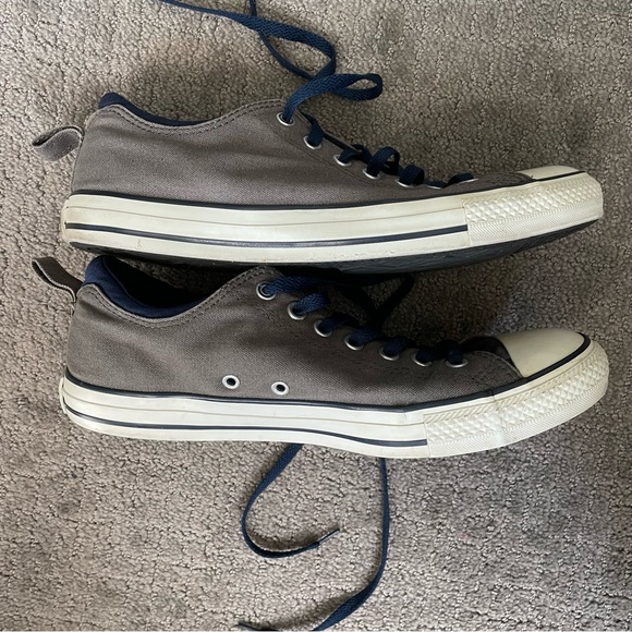 Converse Chuck Taylor All-Star Lows, Grey/Blue Size 10 with blue piping - Picture 9 of 11